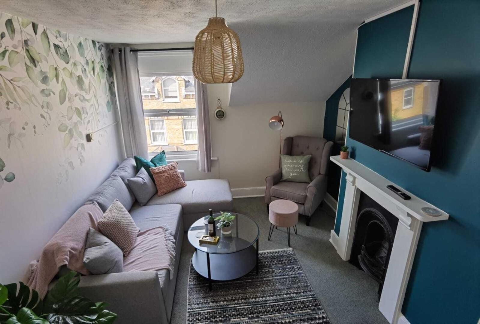 Raleigh Ff&Tf - 1 Bed Georgian Flat In The Centre Of Exeter, Free Parking With Wifi Apartamento Quarto foto